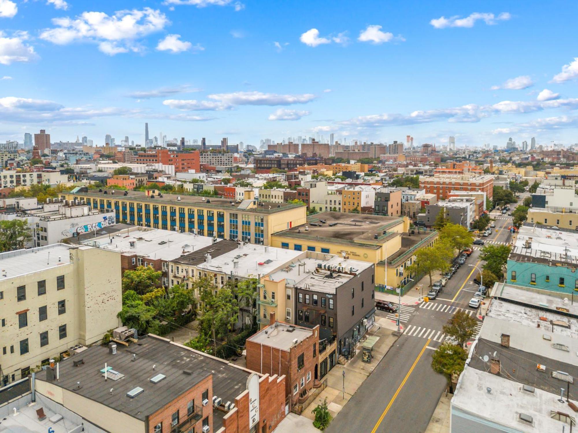 Bushwick 3br Loft- Rooftop, Group Friendly At 