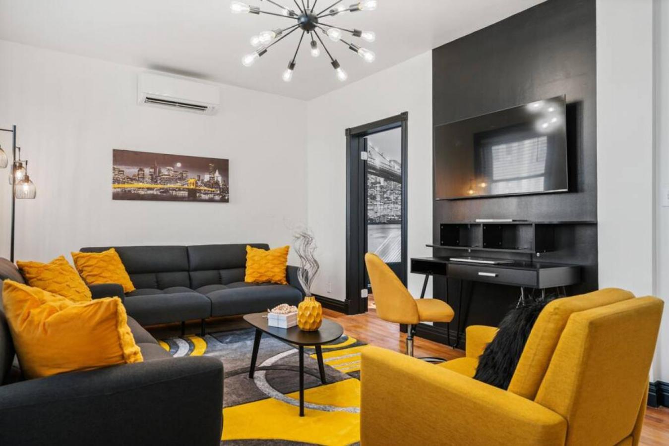 Apartment Bushwick 3br Loft- Rooftop, Group Friendly At 